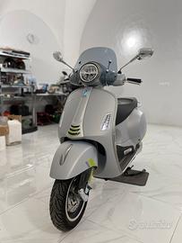 Vespa gts 300 supertech 2024 3800km