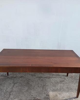 Tavolo da cucina fisso grande 