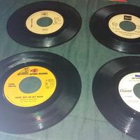 Vinili 45 giri senza custodia parte 3