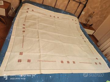 tovaglia ricamata avorio 