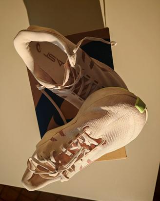 ASICS Novablast 6 - Perfette, scatola originale