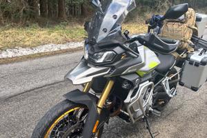 Voge valico 900 dax