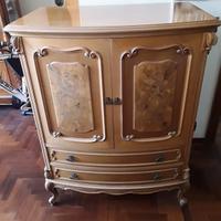 mobile tv e stereo con due cassetti