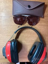 Cuffie e occhiali per tiro