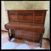 Piano forte da parete