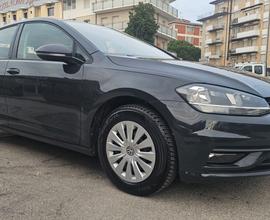 Volkswagen Golf 1.6 DIESEL 90 CV NEOPATENTATI