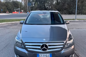 Mercedes Classe B180