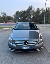 Mercedes Classe B180