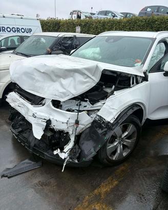 Volvo XC40 del 2019 per pezzi di ricambio