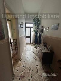 Casa singola con cortile a Fiumefreddo di Sicilia