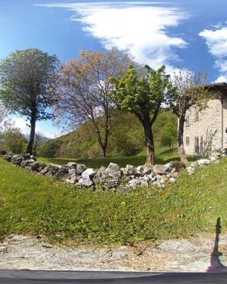Rustico / Casale di 150 m² con 3 locali a Valbrona