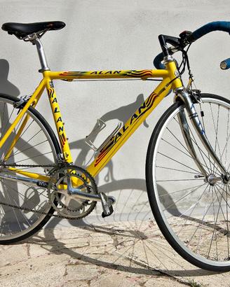 Bicilcetta da corsa telaio ALAN in alluminio