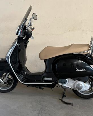 Vespa GTS 250 ie