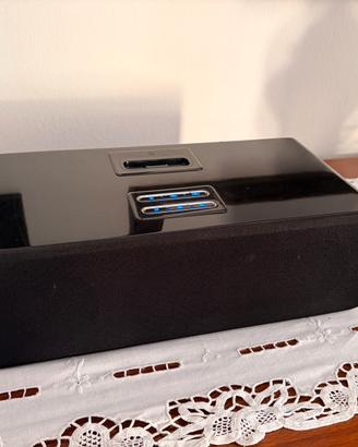 Hmdx A130 Hardwood speaker dock iPod/ iPhone