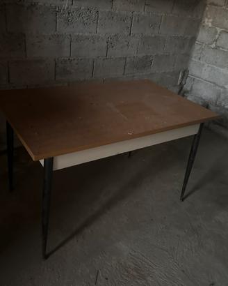 Tavolo