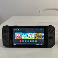 Nintendo Switch modificabile + giochi + micro sd