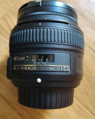 Nikon AF-S NIKKOR 50mm f/1.8G + Filtro Polarizzato
