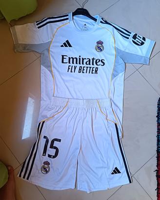 Completo Real Madrid Adidas calcio