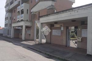 BOX A VANZAGO