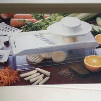 Grattugia Multifunzione