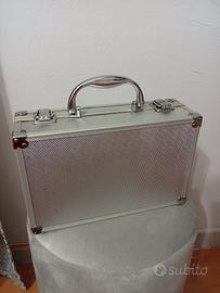 valigetta porta trucchi 