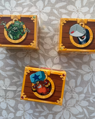 Lotto 3 Sorprese McDonald's ONE PIECE x SPONGEBOB