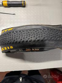 Maxxis rekon race