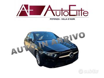 MERCEDES-BENZ A 180 d Automatic Business Ext U9847