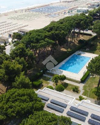 3 LOCALI A GIULIANOVA