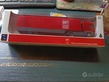 modellino camion IVECO STRALIS BRT NEW RAY 1:87 