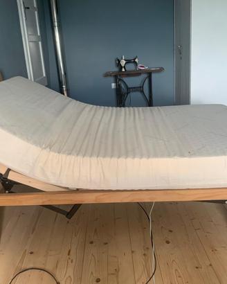 Letto ortopedico motorizzato