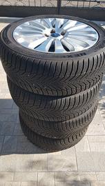 Gomme 235/45r17