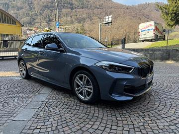 BMW Serie 1 F40 118i