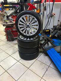 Gomme 195 45 r16 e cerchi il lega Ford originali