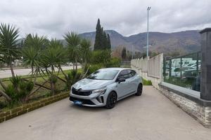 RENAULT - Clio - Full Hybrid E-Tech 145 CV E.