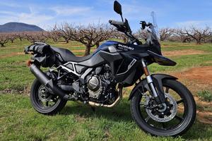 V-STROM 800SE - 2025