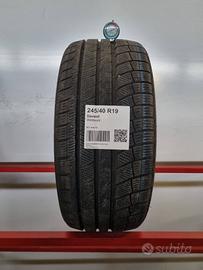 Gomme Usate Davanti 245 40 19 Guarda Catalogo