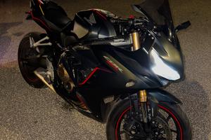 HONDA CBR650