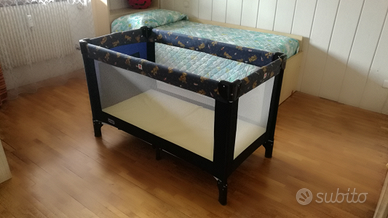 Lettino Poupy pieghevole completo di materassino