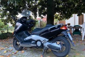 Yamaha T Max - 2002