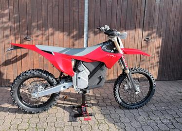 Stark Future Varg EX