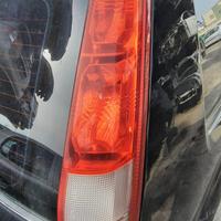 NISSAN X-TRAIL 2003 - STOP POSTERIORE DESTRO