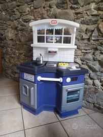cucina giocattolo 