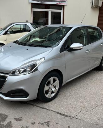 Peugeot 208 BlueHDi 75 5 porte Active