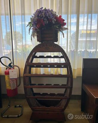 Porta bottiglie in Legno con rotelle