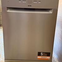 lavastoviglie usata pochissimo 