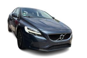 VOLVO V40 D2 Momentum
