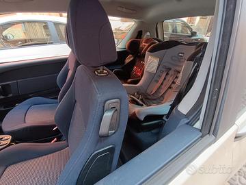 Peugeot 1007