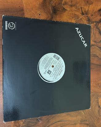Azucar – Feel The Love / Da Da Da