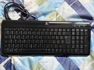 Tastiera Logitech Ultra-Flat USB layout italiano